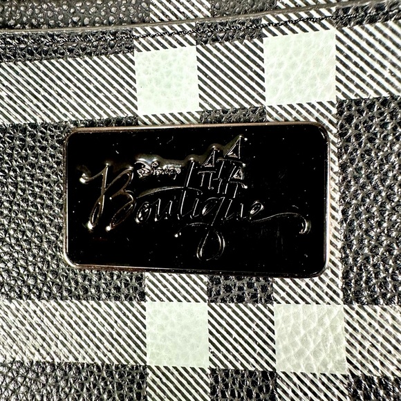 NWT Disney Parks Boutique Villains Checkered Crossbody Bag - Picture 3 of 14